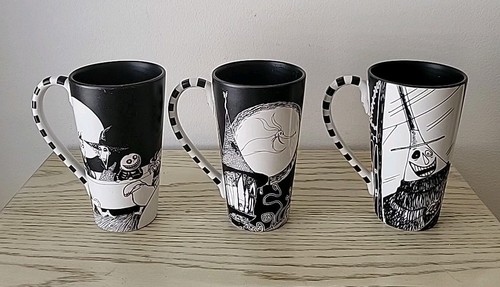 SET OF 3 DISNEY NIGHTMARE BEFORE CHRISTMAS TALL COFFEE MUGS BLACK AND WHITE - Foto 1 di 11