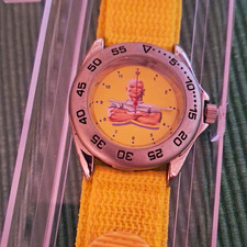 Armbanduhr Analog Edelstahlgehäuse silber ge...
