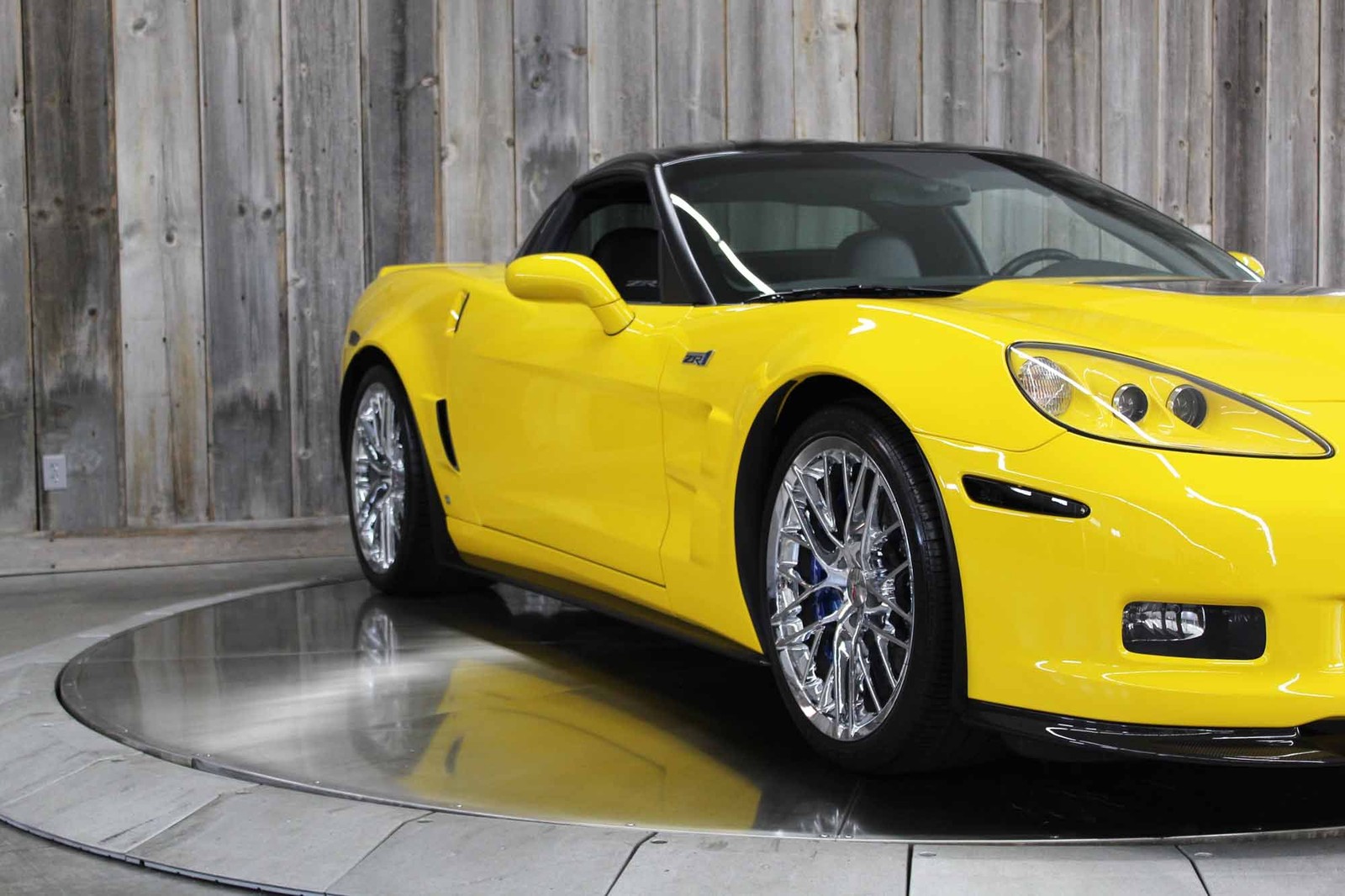 2009 Yellow Chevrolet Corvette   | C6 Corvette Photo 7