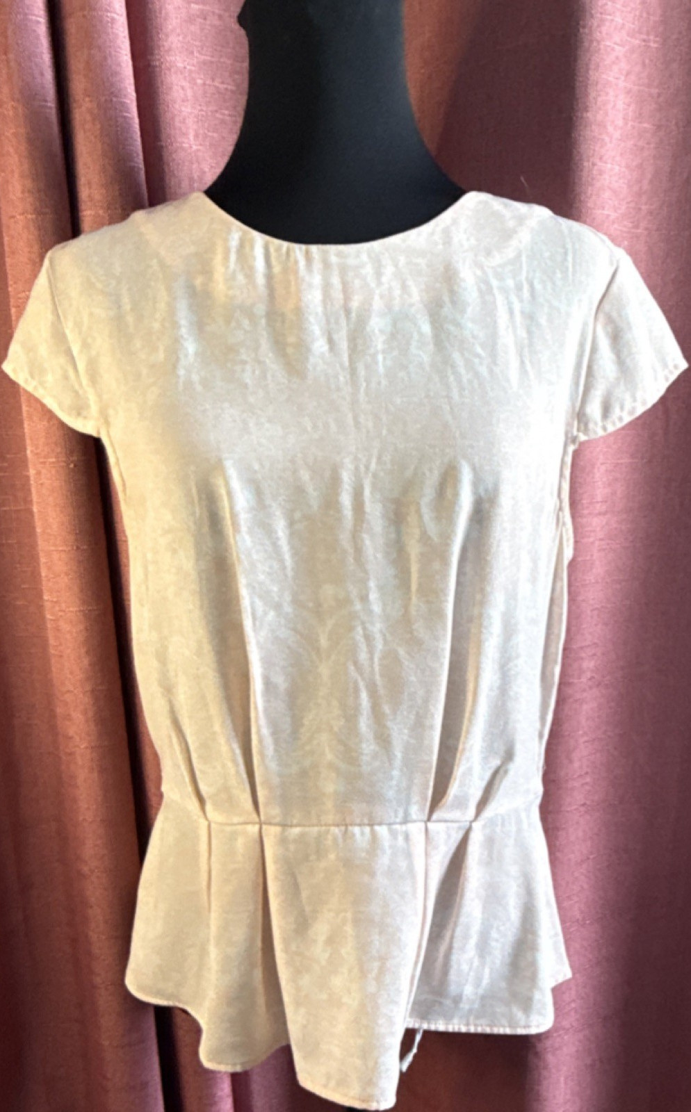 H&M Beige Peplum Round Neck Short Sleeve Zip Back Blouse Women’s US 10