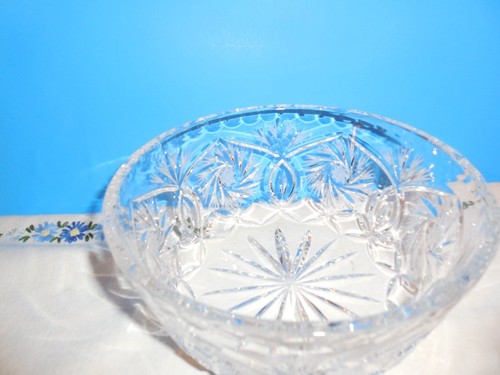Vintage Lead Crystal Cut Pinwheel & Fan 7" Flat Bottom Bowl - Picture 5 of 5