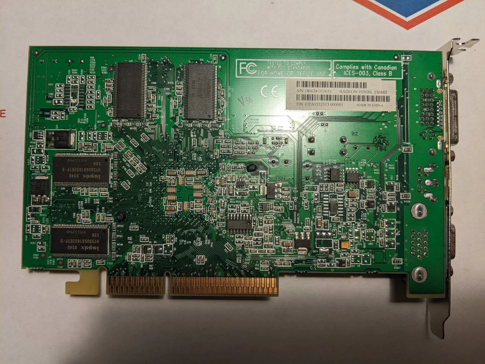 ATI Radeon 9550XL 256MB AGP Graphics Card (109-A03500-10) - Image 4 of 4