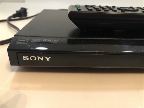Sony Progressive Scan DVD Player - DVP-SR210P Tested - Picture 3 of 8