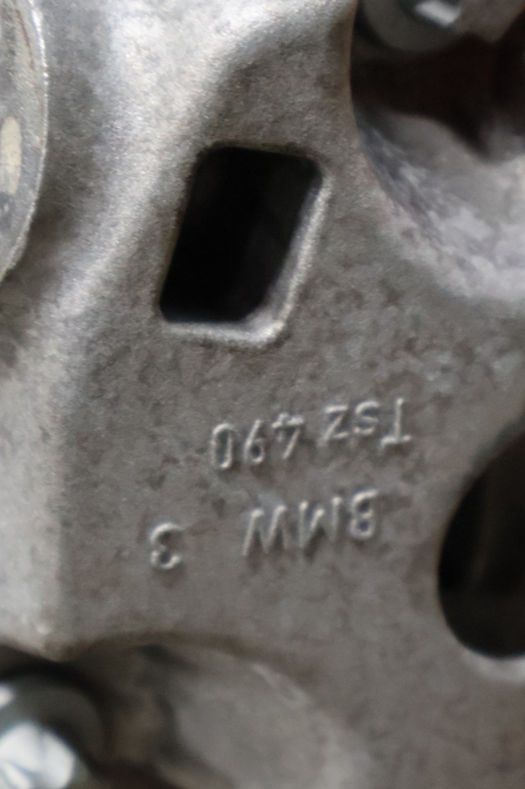 2015 - 2017 BMW i8 I12 AWD FRONT AUTOMATIC TRANSMISSION GEAR BOX OEM