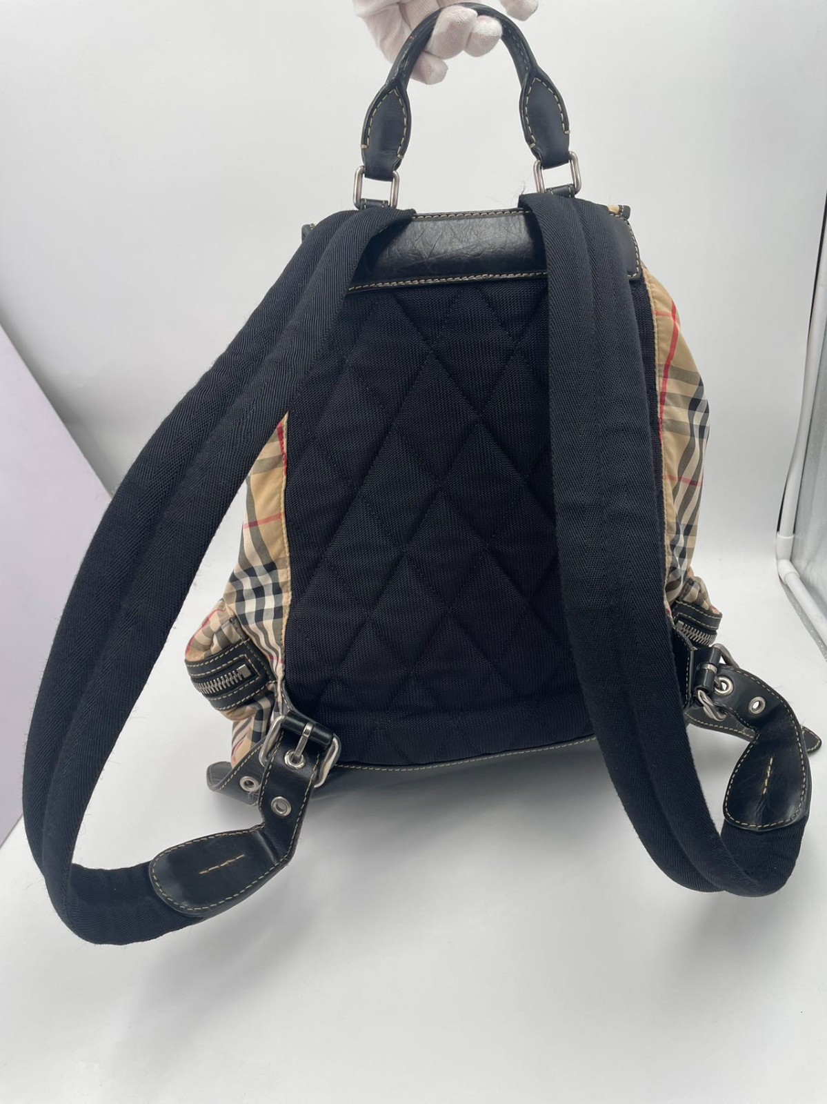 BURBERRY large checkered backpack - image 3