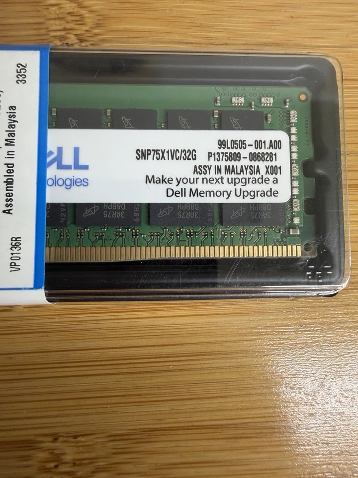 Dell Memory SNP75X1VC/32G AA799087 32GB 2Rx4 DDR4 RDIMM 3200MHz RAM - Image 2 of 3