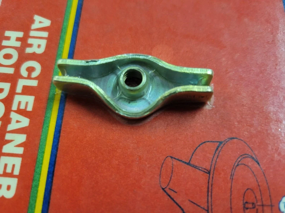 Tuerca de retención de filtro de aire Dorman Help 41095 8 mm para Datsun Nissan Foto 2 de 3