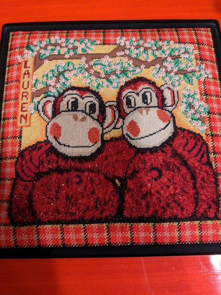 Personalized keepsake Box Customized Name "Lauren"  hand stitched - Image 4 of 4