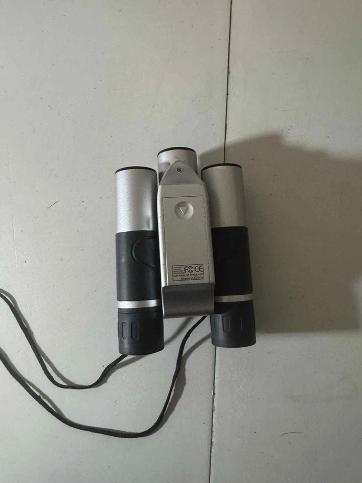 Cámara digital Vivitar 10x25 binoculares usados funciona muy bien Foto 3 de 4