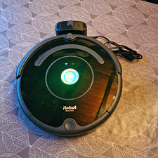 iRobot Roomba 671 Staubsaugerroboter, Schwarz, WLAN/Wi‑Fi, Ladestation+Netzteil