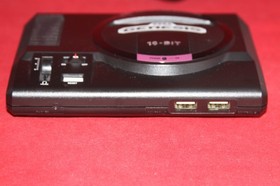 Sega Genesis Mini, Game Console 16 Bit, 42 Games (MK-16000)