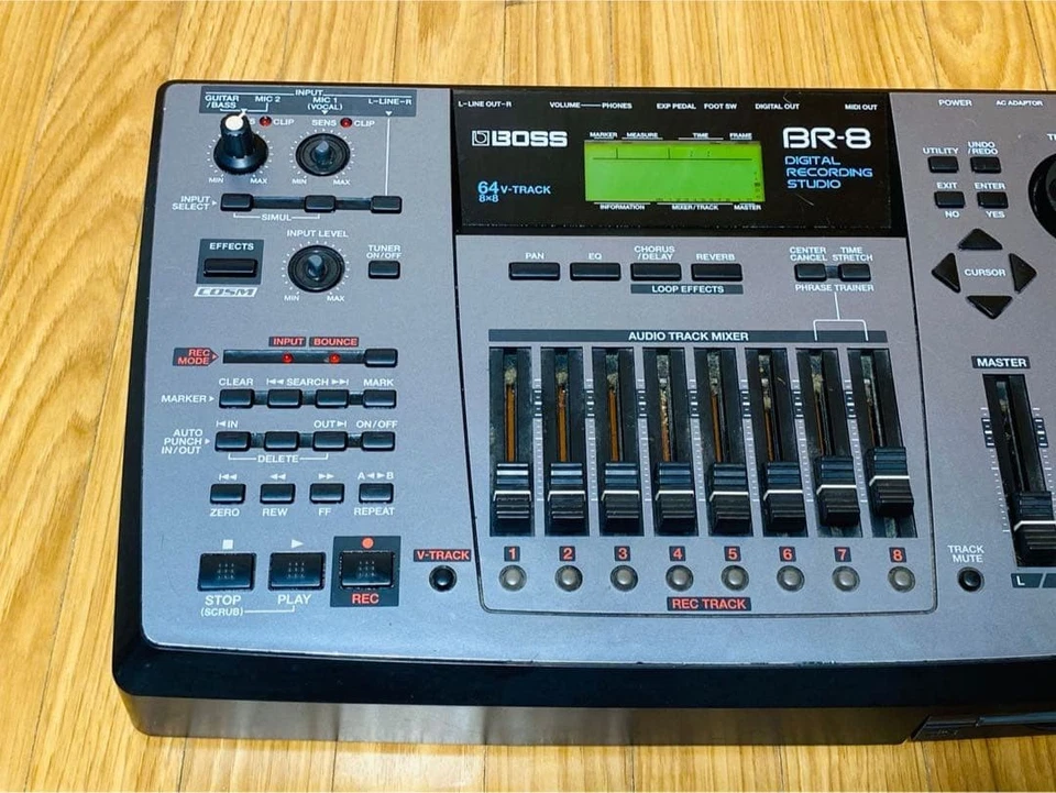 Estudio de grabación digital Boss BR-8 MTR grabación múltiple [excelente] Foto 4 de 4