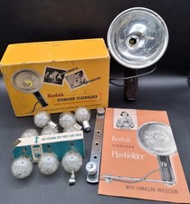 KODAK STANDARD FLASHOLDER with Flash Bulbs, Original Box  Bracket