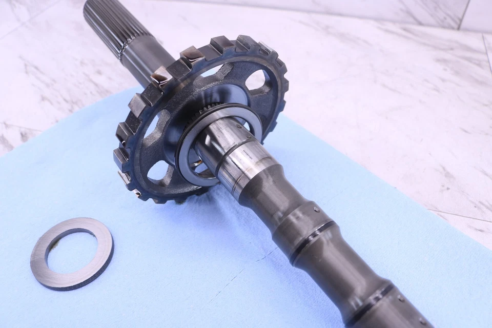 08-15 G37 370Z Q40 Q50 VQ37VHR EN EJE TRASERO EXTENSIÓN EJE DE SALIDA ENGRANAJE DE ESTACIONAMIENTO Foto 4 de 4