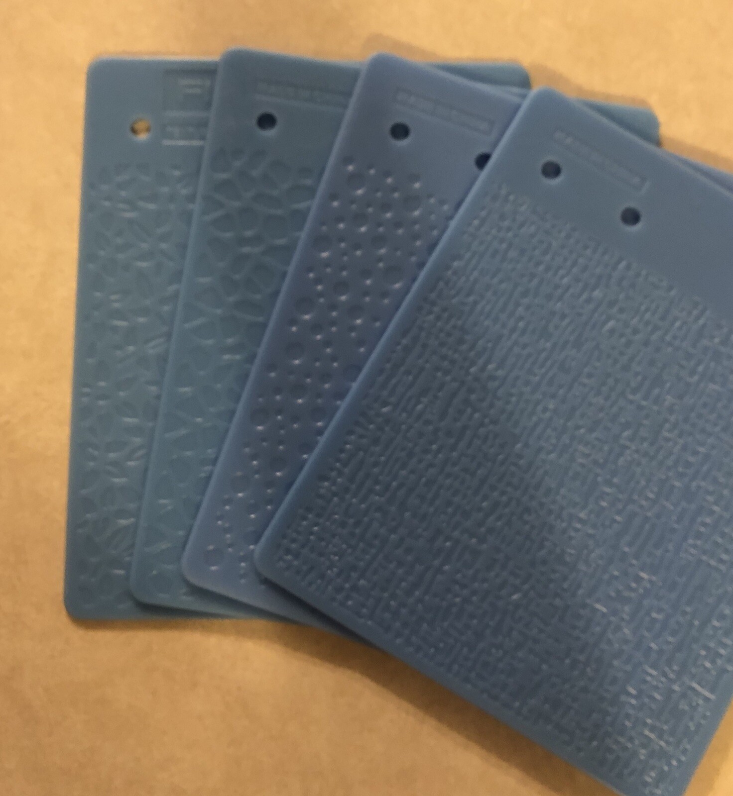 16 New FISKARS TEXTURE PLATES Hearts Stars Leaves Bubbles Dots Waves