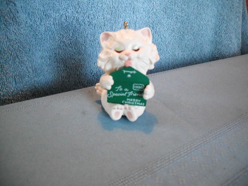 Hallmark Keepsake Ornament Friendship Kitten Ornament In Original Box
