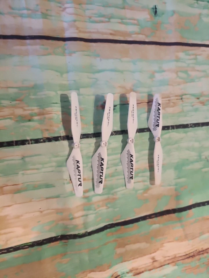 Protocol Kaptur GPS II - Paquete de 4 cuchillas de repuesto para drones Foto 4 de 4