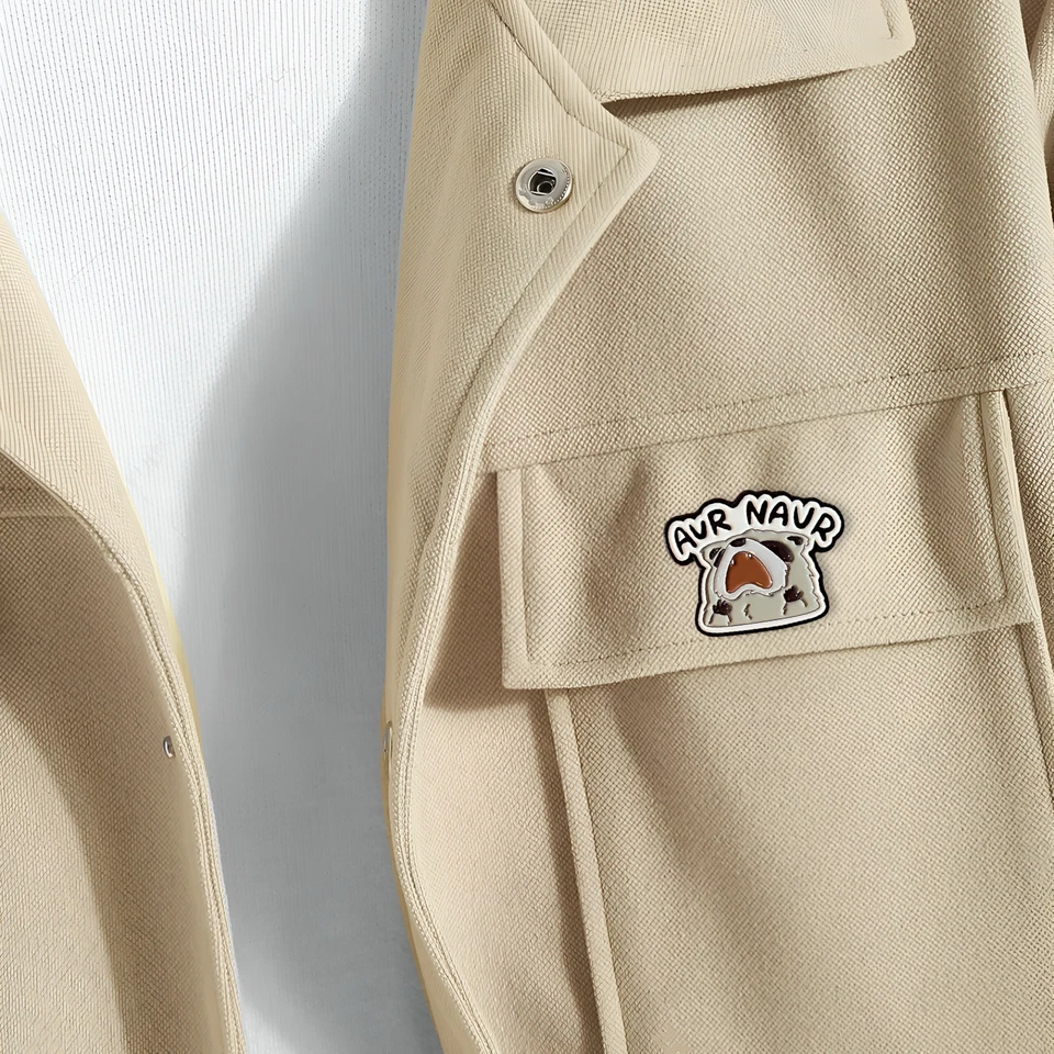 Pin esmaltado mapache AUR NAUR | Pin animal meme llorón divertido Foto 4 de 4