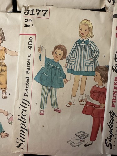 LOT 8 VTG SEWING PATTERNS Children 1950's GIRLS Vogue & Simplicity Sz 2,3, 5 - Picture 8 of 9