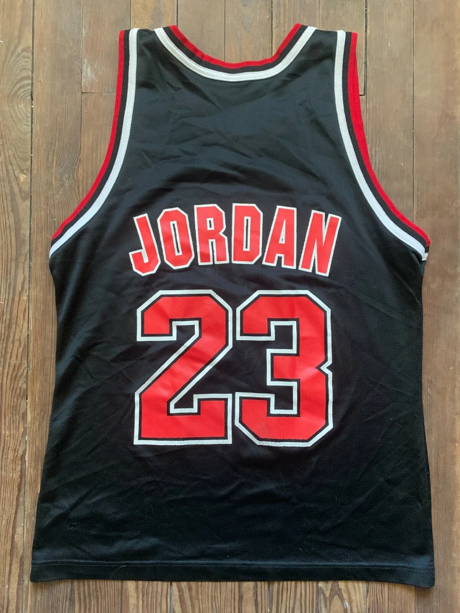 Michael Jordan Men's 40 Medium M Chicago Bulls Champion NBA Jersey Black 