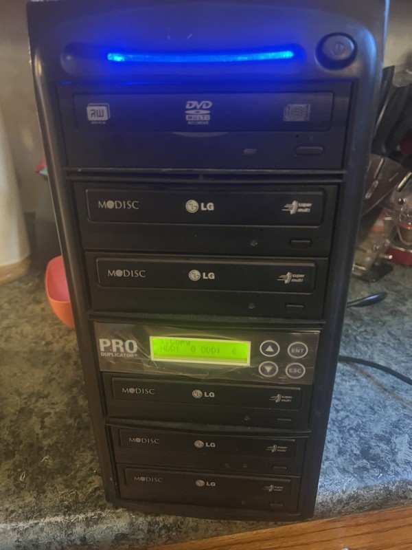 Pro Duplicator  6 Bay CD DVD Burner Tower