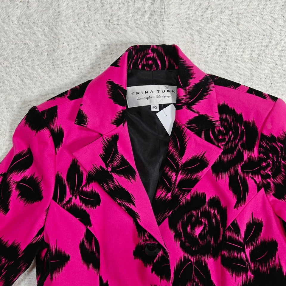 Jaqueta Trina Turk Rosa Preta Floral Botão Elástico Manga 3/4 Blazer Carreira Tamanho 10 - Imagem 4 de 4