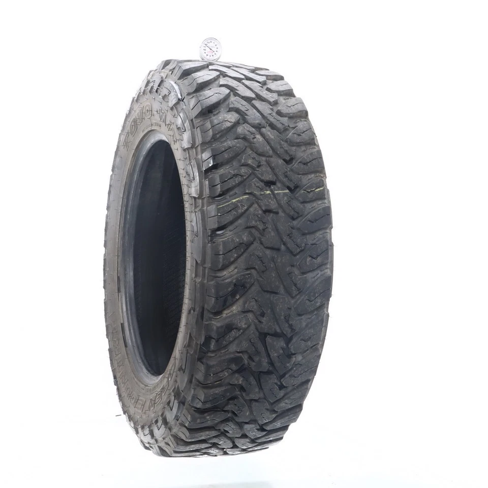 Toyo Open Country MT 126/123P - 11,5/32 LT 275/65R20 usado Foto 2 de 4