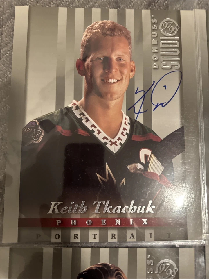 Lot of 9 Signed 1997-98 NHL Donruss Studio 8x10 Photos Tkachuk Roenick Arnott - Image 2 of 4