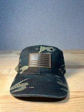 Max - Washed Pond Camo American Flag Hat