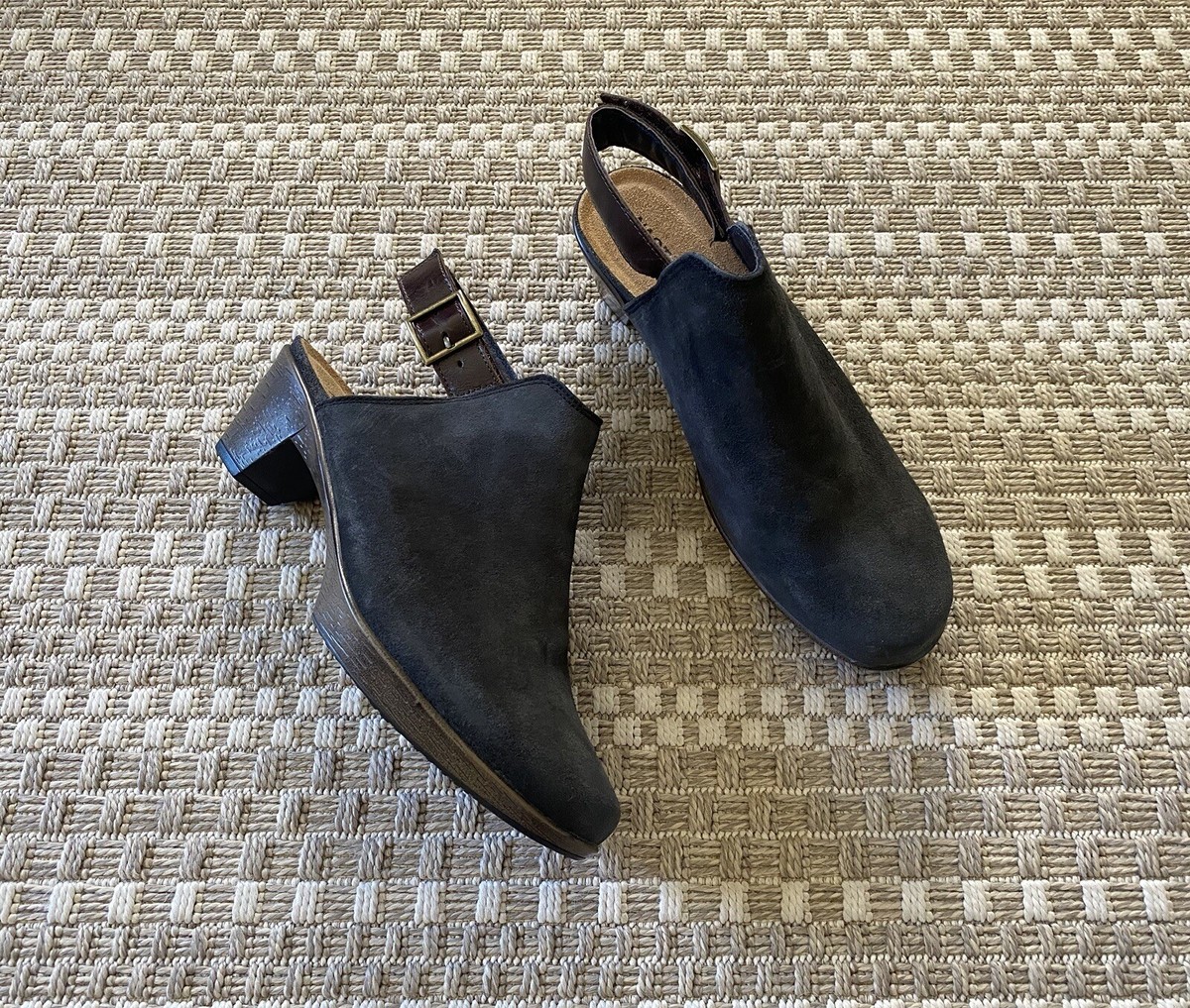 new NAOT Upgrade High Heel Booties Open Back Clogs 41 10 Midnight Oily  Suede