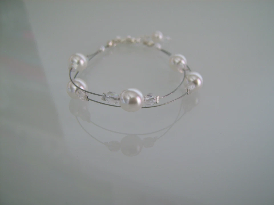 Bracelet Blanc/Cristal pr robe de Mariée/Mariage/Soirée, perles nacrées cristal - Photo 1/1