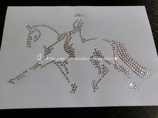 Hotfix Bügelbild Strass Pferd starker Trab gespie. klein li. 110905 Karostonebox