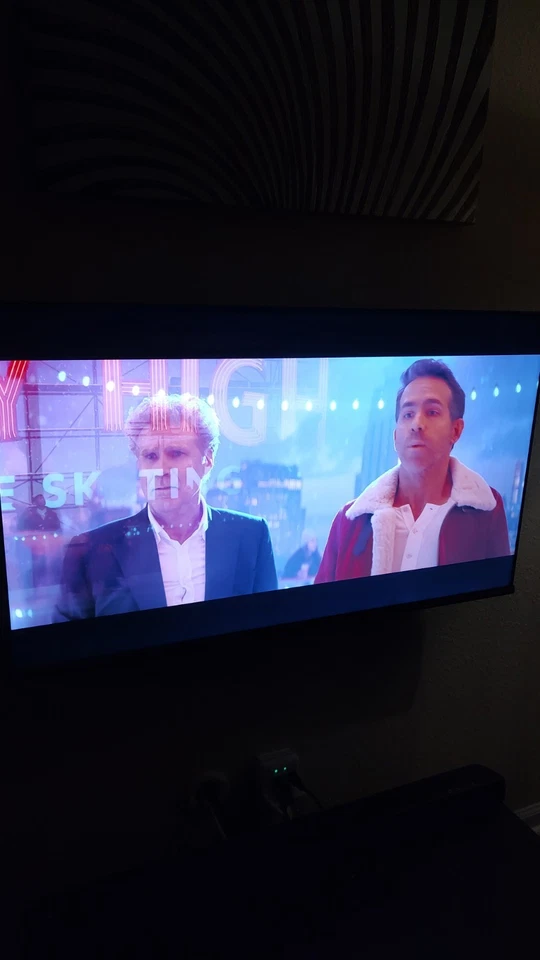 Hisense 43" Class QD5 Series QLED 4K UHD Smart Google TV 43QD5N - Image 3 of 3