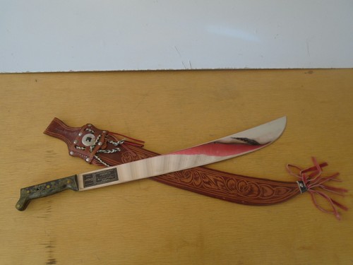 La Marca CORNETA No. 127 Machete with Ornate Leather Panama Sheath/ Scabbard