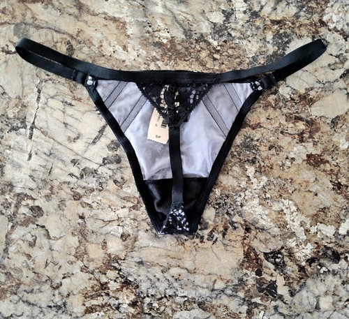 Victoria's Secret sehr sexy skandalöser Kunstleder Spitze V-String Tanga Höschen - Bild 6 von 6