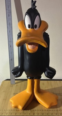 Warner Bros Large Daffy Duck Figurine Vintage Original 23inch.
