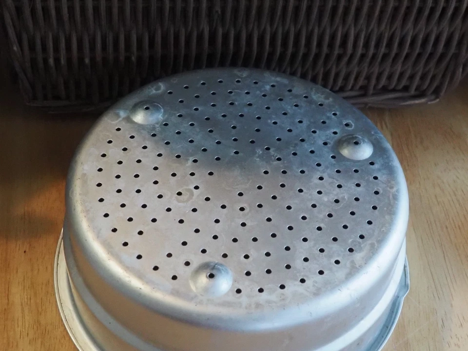 Panier Vapeur Pour Cocotte Minute Seb Bac de Cuisson Égouttoir. Aluminum 22 cm - Photo 3/3