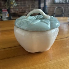 Vintage Hoenig Of California covered bowl #724 Apple Lid-Turquoise and White