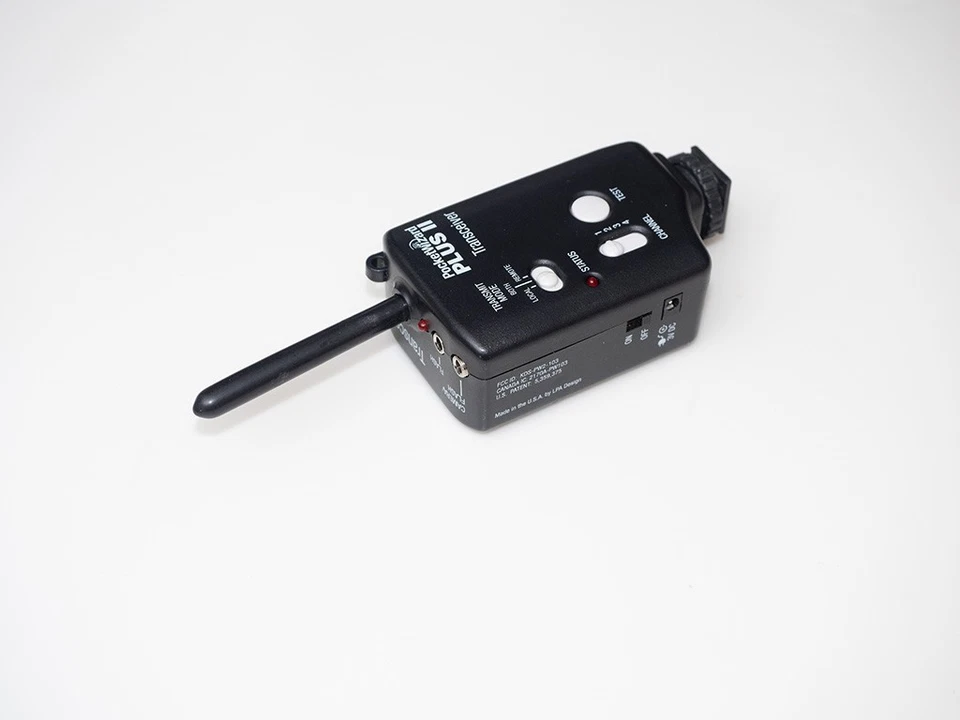 Transceptor remoto Pocket Wizard Plus II - 3 unidades con cables. Excelente! Foto 2 de 4