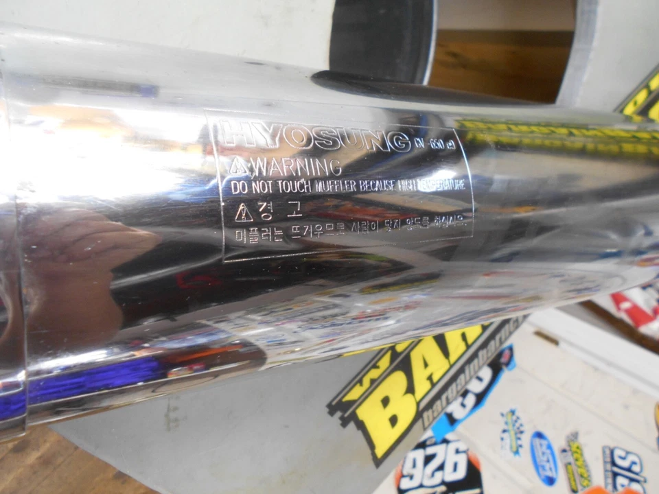 09 Hyosung GT650R STOCK OEM  Exhaust Pipe Muffler Slip On Can Silencer - Image 2 of 4