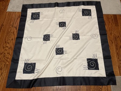 Gorgeous Custom Made Navy/Ivory Design Silk Table Covering