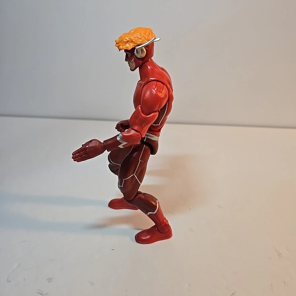 Boneco DC Comics Multiverse Rebirth Wally West 6" The Flash Ninja Batman Series - Imagem 3 de 4