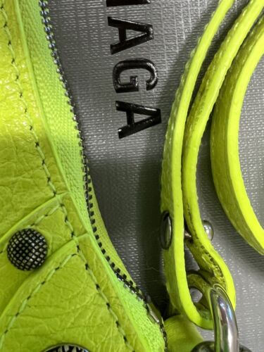Balenciaga Le Cagole mini 100% Authentic Neon Yellow - Picture 5 of 14
