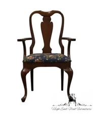 CRESENT FURNITURE Traditional Queen Anne Style Splat Back Dining Arm Chair