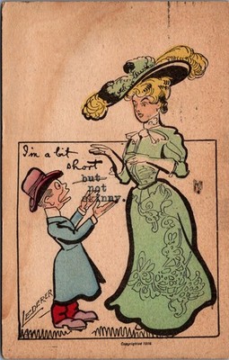 1906 LEDERER Comic Postcard ''I'm a bit short but not skinny.'' Humorous Flirt