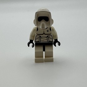 2011 lego star wars BIKER SCOUT never played with 3342 minifig 7128 yellow head