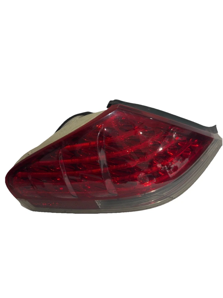Faro trasero izquierdo BMW 650i M6 2006-2007 🚦 63217165813 Foto 2 de 4
