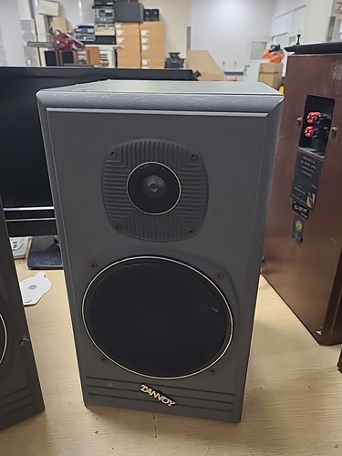 Tannoy System 2 Studio Monitors - Picture 4 of 10