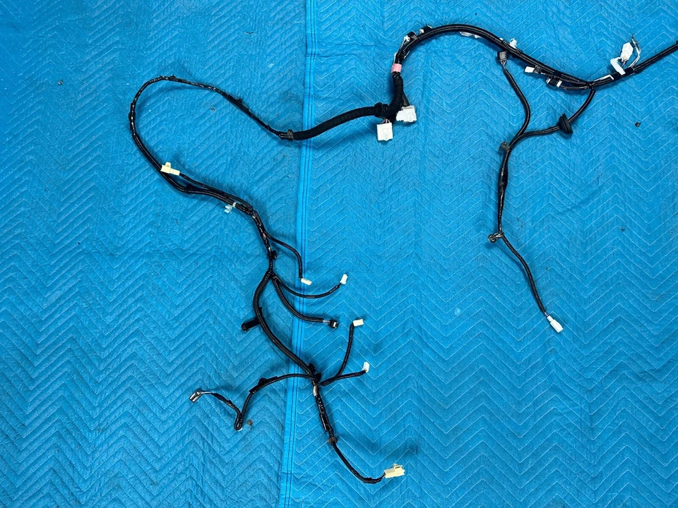 雷克萨斯 ES300h ES350 后备箱行李箱电线束 2014 年 1 号原始设备制造商 — 第 2/4 张图片