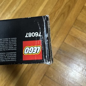 New Factory Sealed LEGO DC Comics: Flying Fox: Batmobile Airlift Attack (76087)